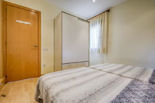 Apartment in Roses with Beachfront Access