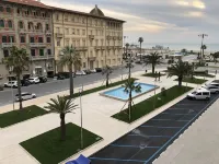 Hotel Lukas Vegetarian & Vegan - parking
