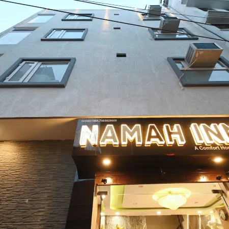 Namah Inn Отели рядом с достопримечательностью «Храм Дурга»