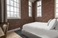 The Skowhegan by Kasa