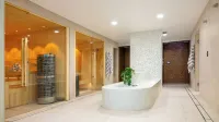 St Moritz Hotel and Cowshed Spa - Spa