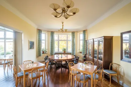 Gutshaus Barkow Отели в г. Людвигслуст-Пархим