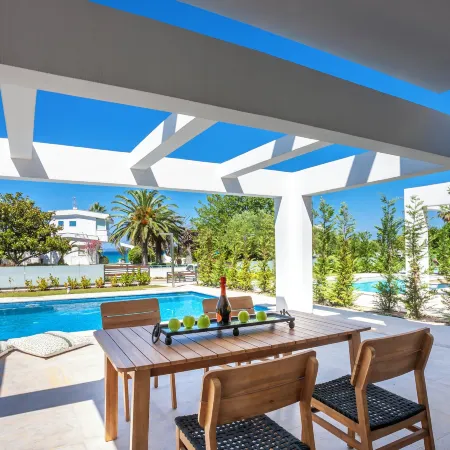Eternity Blue Exclusive Villa - Sunrise Villas