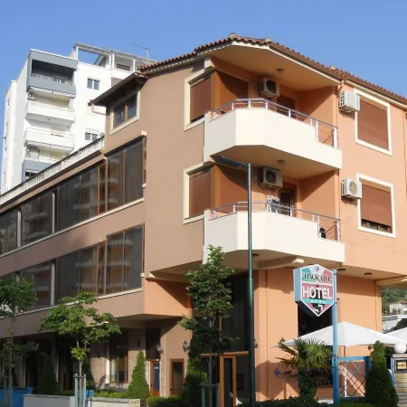 Onorato Hotel Отели рядом с достопримечательностью «Пляж Влоре»