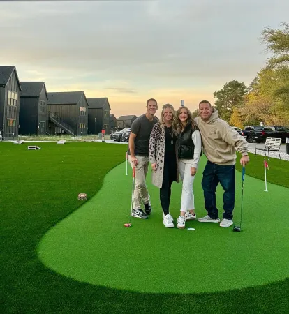 Spillway Lodges Отели в г. Торч Лейк Тауншип