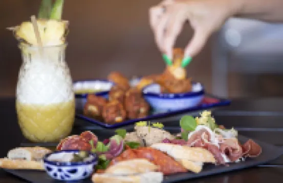 博瓦爾河畔 聖艾尼昂酒店