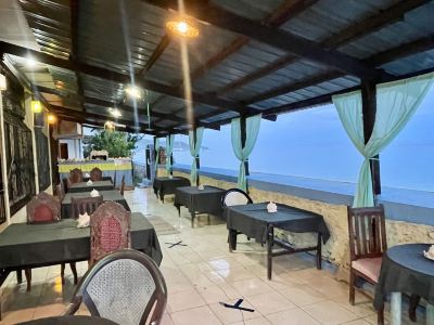 レストラン ラグンデ ビーチ リゾートの写真