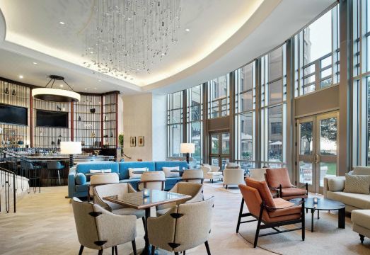 5. 살라만더 호텔 ..