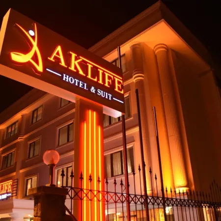 Ak Life Hotel & Suit Отели рядом с достопримечательностью «Башня Атакуле»
