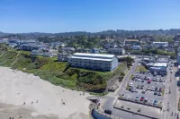 Sands Lookout at Nye Beach - Beach front,Easy access condo with great ocean view