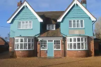 The Queen Victoria Hotels in Heacham