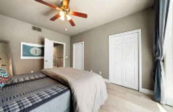 Welcome to the Capital! 2 Bed 2 Bathroom, Loft-style townhome in West Sacramento