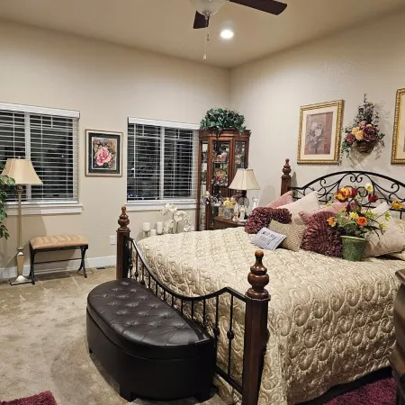 Charming 1-bedroom inlaw suite in wonderful Severance with WiFi, AC