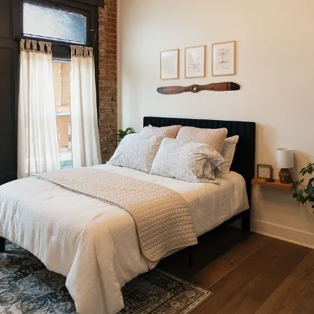 Charming Downtown Troy Stylish Loft • Superhost
