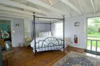 Briar Patch Bed & Breakfast Inn Hotels in Loudoun County