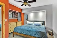 Park Ave on the Hill w/ new Hot Tub