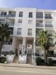 Lovely 1-Bed Apartment in Lac1 Tunis Hotels in El Khadra