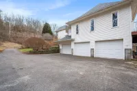 Stratton Creek Inn