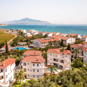 Hydrele Beach Hotel & Village