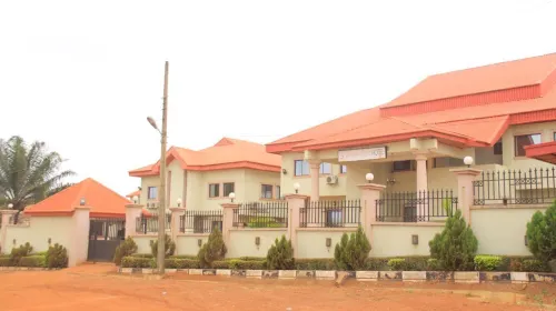 Signature Grand Hotel Hotels in Enugu South