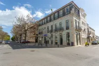 Alameda Exclusive House