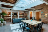 라 카사 드 넬리 메델린 메데인 호텔