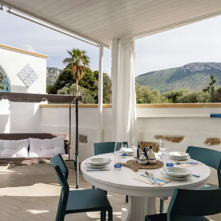 Madre Terra Airport Apartment & Rooms