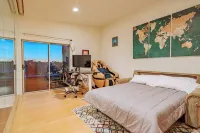 Skydeck 3-br house w gym, hot tub, amphitheater, Hwood sign, Griffith, lake view Hotels in Silver Lake