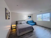 Stylish & Fully Renovated Home – Perfect for Relaxation & Adventure!