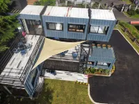 CARGO - Costa Ricas Coolest Container stay Cataratas Las Gemelas 주변 호텔