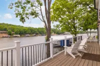 Modern Lake Front House Lake of the Ozarks 4 Bed 2 Bath Dock Boat Private MM44