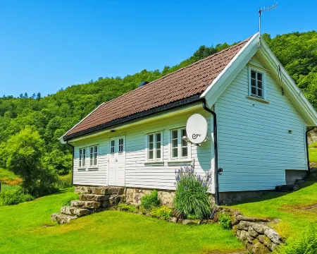 Nedregård Hotels in Farsund