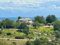 Beautiful Villa, Quiet Hilltop Location(2),  Sea View, HEATED Pool, WiFi