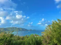 Oleander -Hillside retreat near town with private pool & sunset views.