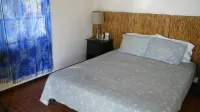 Small Hideaway on a Romantic small Private Beach with Exquisite Views.
