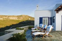 Amazing Villa right by Elia Beach