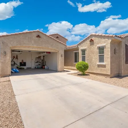 No Fee Heated Pool & Spa Gorgeous House.
