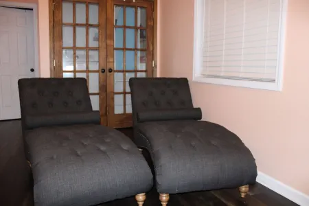 Our Cottage on Conesus Lake Отели в г. Ливингстон