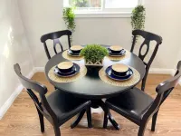 Entire Remodeled House 2B1B in LA w/self check-in