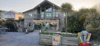 Beach Home 3 mins walk to  beach - Freshwater East Hotels in 