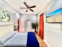 Luxury Apartment in Bronzeville, Just Minutes from Downtown - RSV Now!