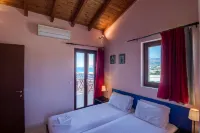 Makrigialos: Athena 3 bedroom Holiday Villa with Private Swimming Pool, Wifi Hotels in Makris Gialos