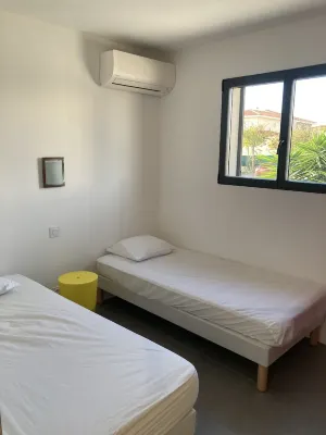 VILLA T3 45 m2 MODERN IN QUIET AREA NEAR THE SEA