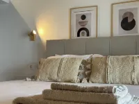 Villa With Private Pool in Front of the Sea - 20 meters from the sea. Hotels in Skiathos