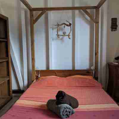 Villa Bois Zen: charming tropical accommodation (500 m from the beach) Rooms