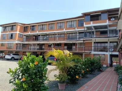 Sunny Oasis: Luxury living- Tennis, sauna,etc Santagueda Hotels in 