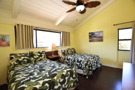 Ocean View with Amazing Sunsets!