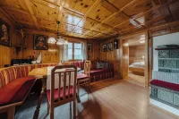 Vacation apartment with the charm of the Montafon. Terrace with a view of the mountains