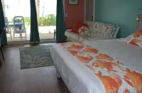 Beachfront large one bedroom studio, adjoining studio can be added to make 2/2.