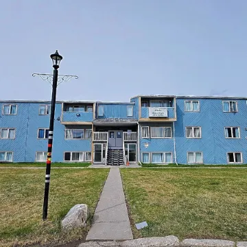 Misty Mountain Inn & Suites